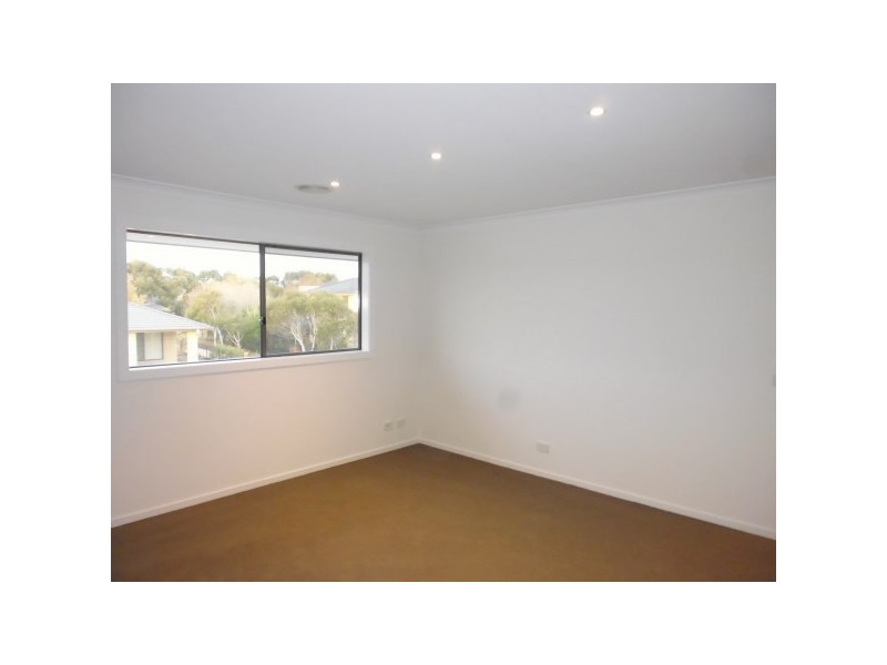 9 Greenside Circuit, Sandhurst VIC 3977