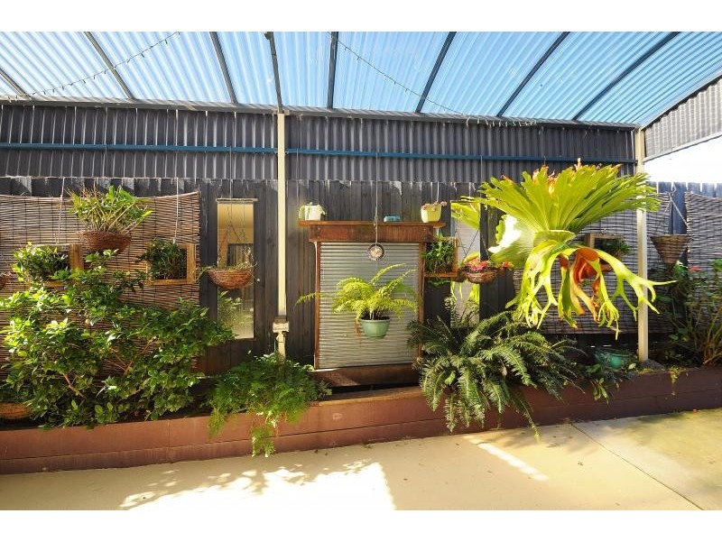 36 Diamond Pde, Skye VIC 3977