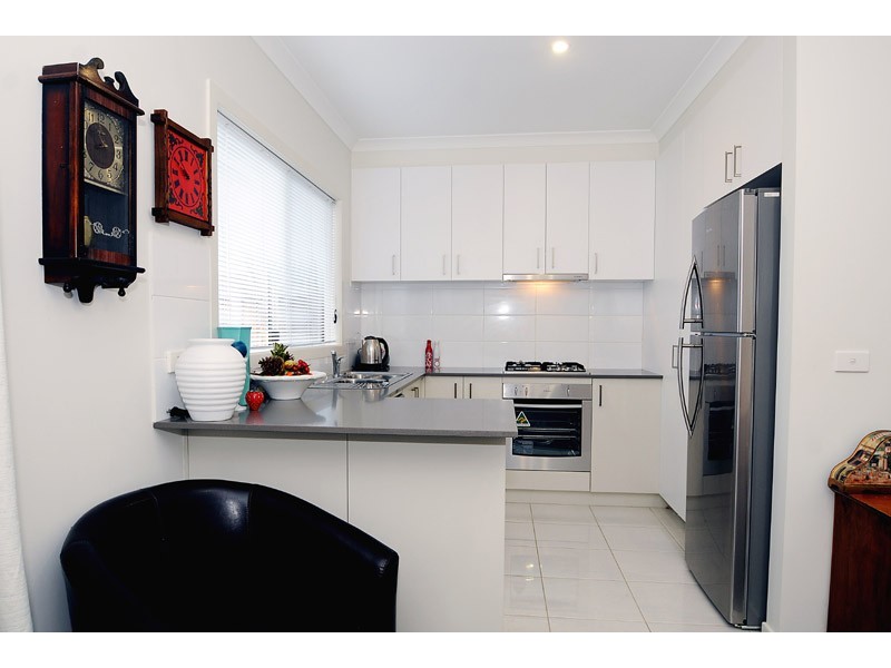 2/19 Robin Drive, Carrum Downs VIC 3201