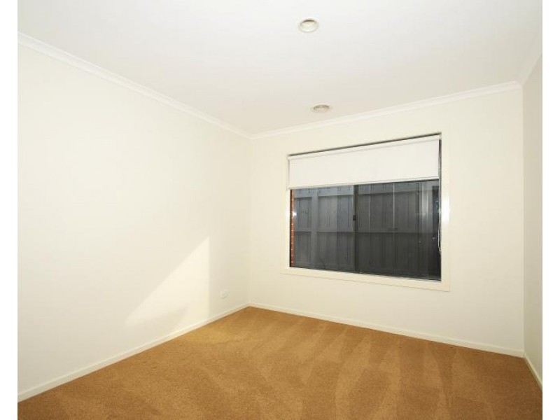 17 Carrum Woods Drive, Carrum Downs VIC 3201