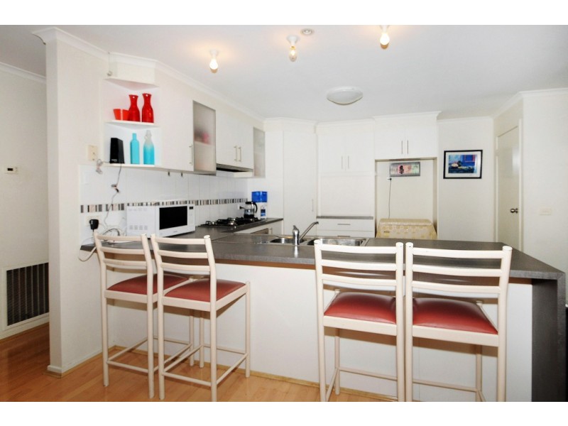 4 Dimitrios Close, Skye VIC 3977