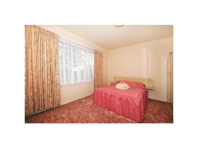 6 Armata Crescent, Frankston North VIC 3200