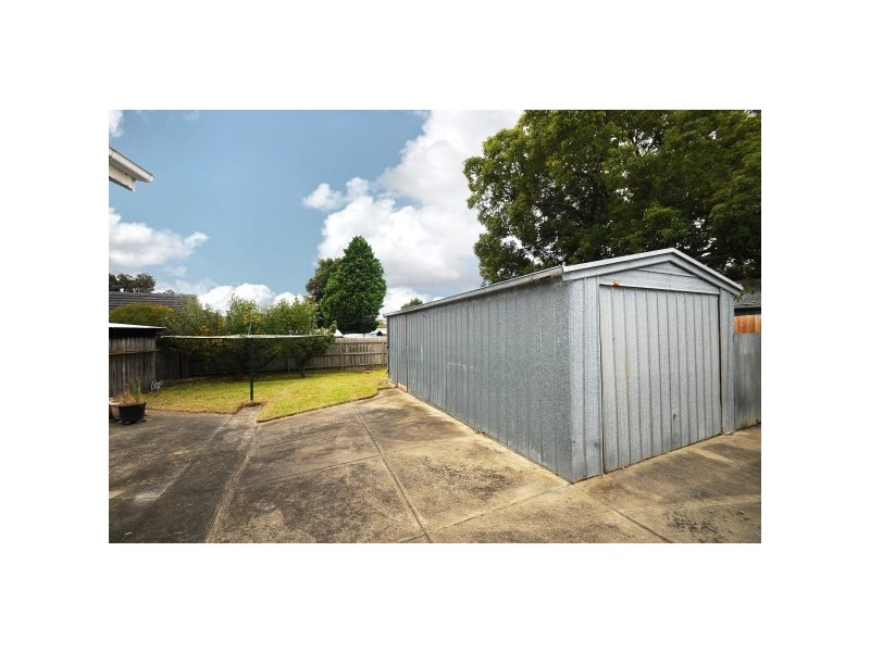 6 Armata Crescent, Frankston North VIC 3200