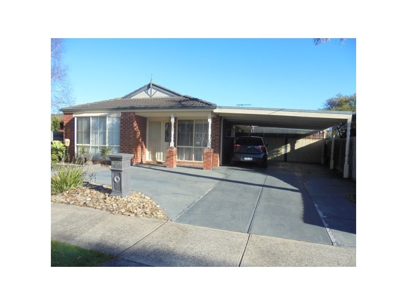 12 John Wedge Wynd, Skye VIC 3977