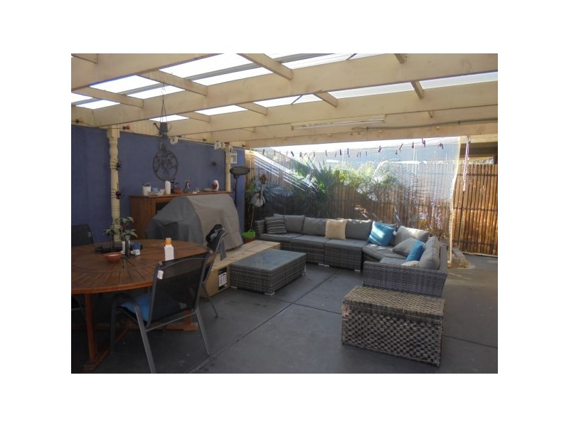 12 John Wedge Wynd, Skye VIC 3977
