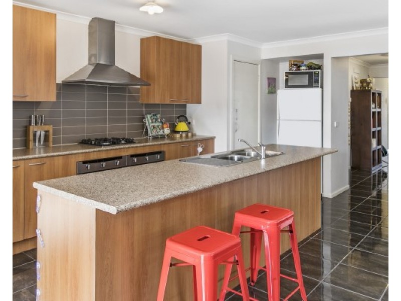 127 Gamble Road, Skye VIC 3977