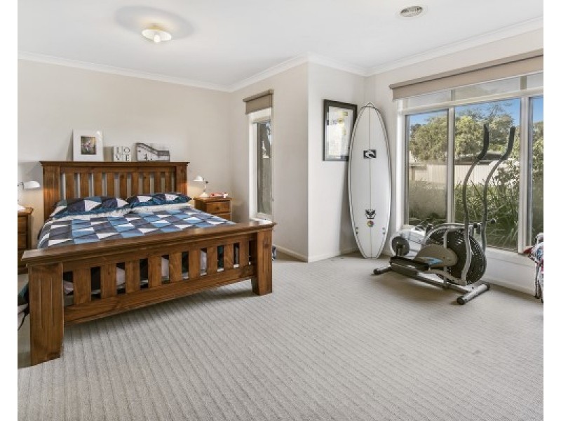 127 Gamble Road, Skye VIC 3977