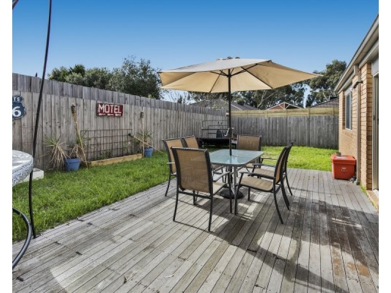 127 Gamble Road, Skye VIC 3977