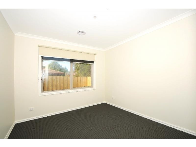 14B Gulwa Ave, Frankston VIC 3199