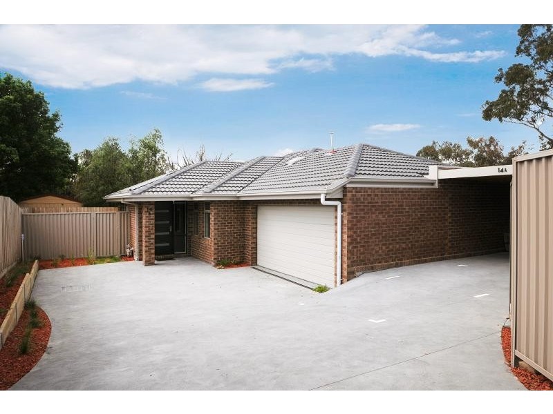 14B Gulwa Ave, Frankston VIC 3199