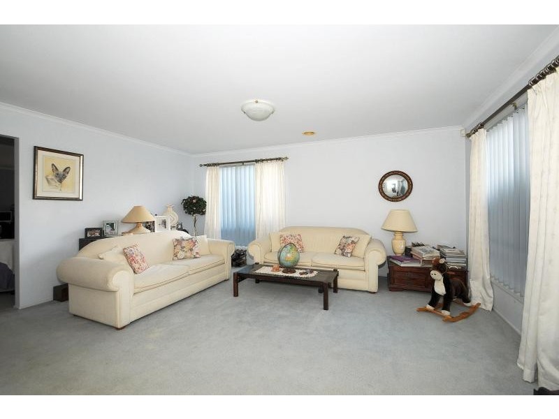 14 Overall Drive, Skye VIC 3977