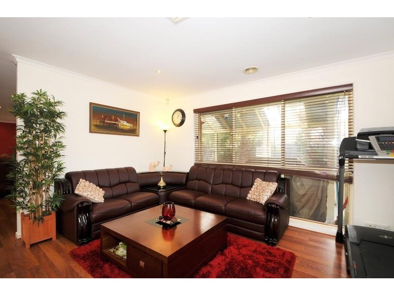 36 Richard Drive, Langwarrin VIC 3910