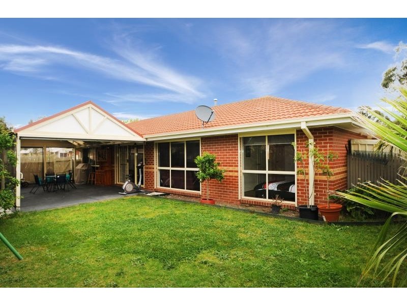 36 Richard Drive, Langwarrin VIC 3910