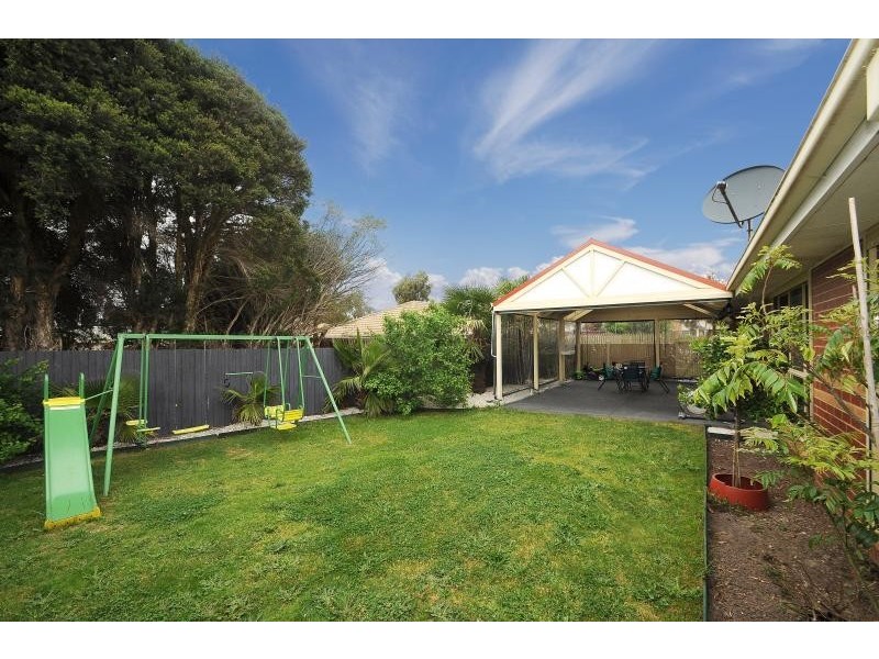 36 Richard Drive, Langwarrin VIC 3910