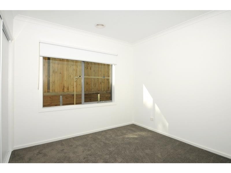 24 Raneen Drive, Langwarrin VIC 3910