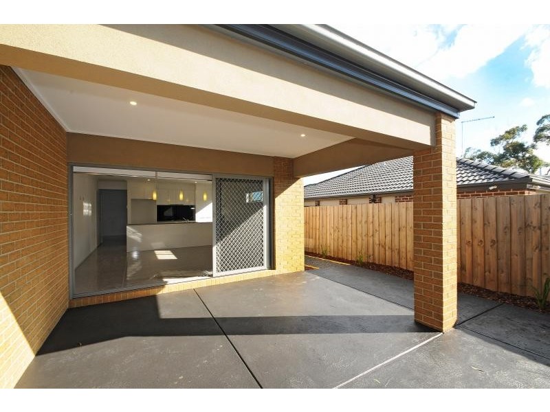 24 Raneen Drive, Langwarrin VIC 3910