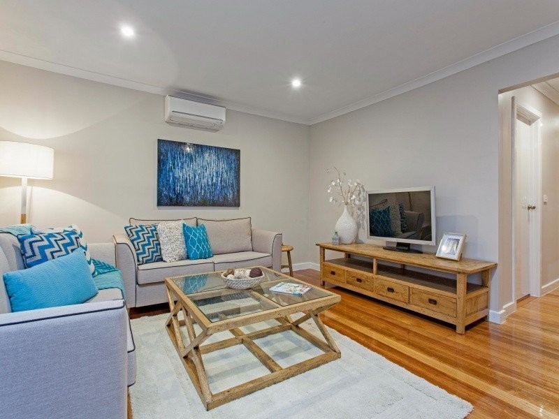 2 Genoa Court, Frankston VIC 3199