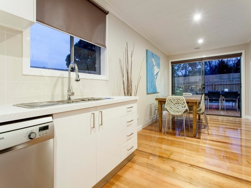 2 Genoa Court, Frankston VIC 3199