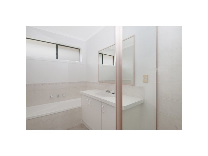 43 Oberon Drive, Carrum Downs VIC 3201