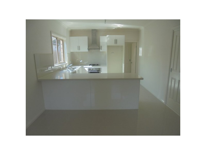 2/21 Whimbrel Crescent, Carrum Downs VIC 3201