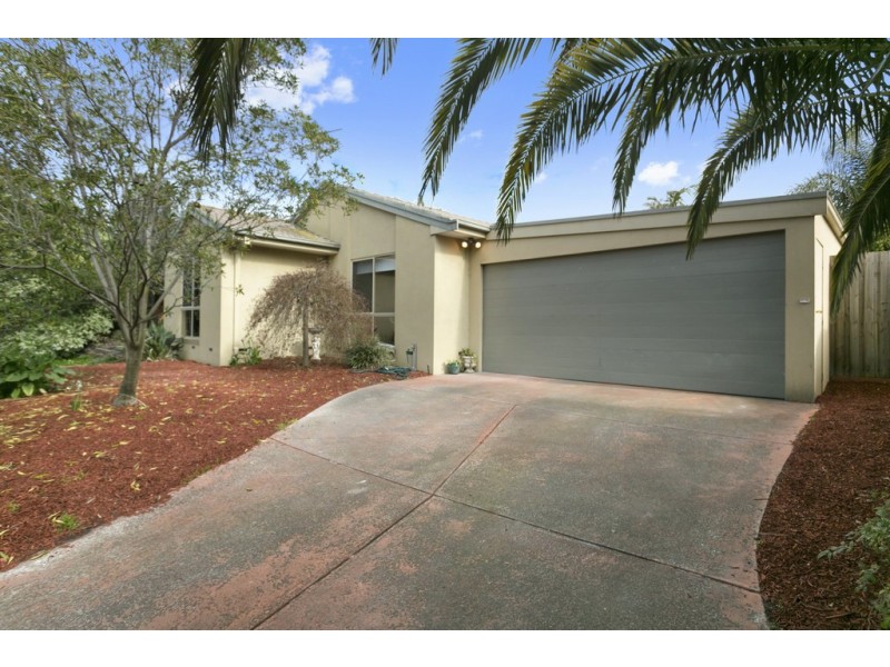 49 Rangeview Drive, Skye VIC 3977