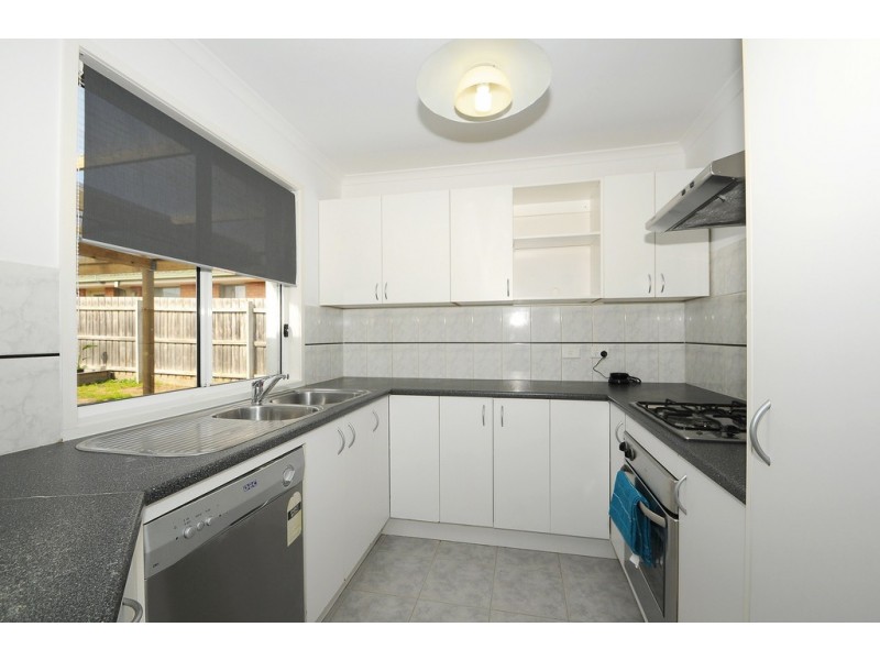 2 Oleander Court, Skye VIC 3977