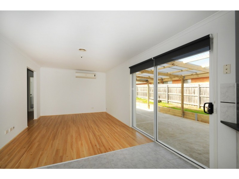 2 Oleander Court, Skye VIC 3977