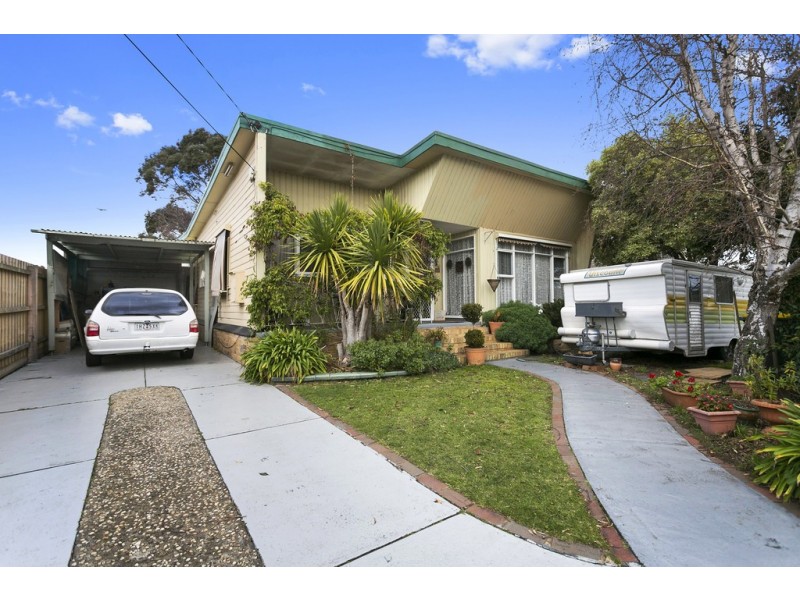 12 Hodges Street, Seaford VIC 3198