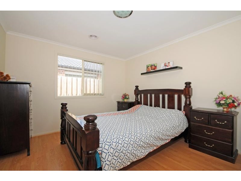 27 Myhaven Circuit, Carrum Downs VIC 3201