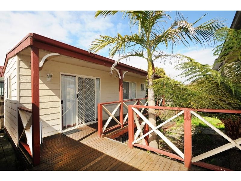 20 Narrumburn Road, Clayton South VIC 3169