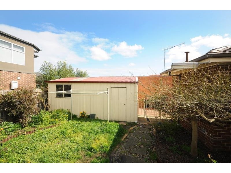 20 Narrumburn Road, Clayton South VIC 3169