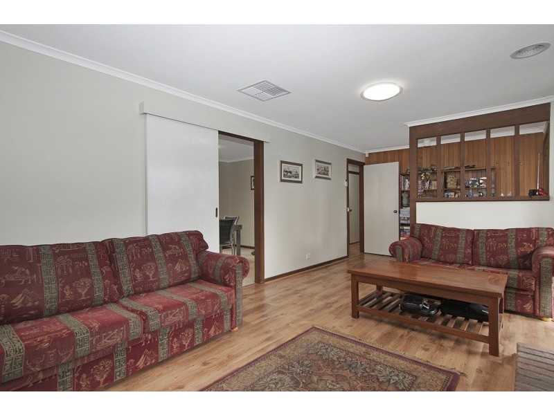 73 Centenary Street, Seaford VIC 3198