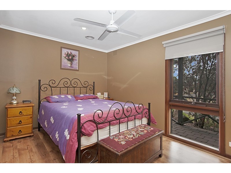 73 Centenary Street, Seaford VIC 3198