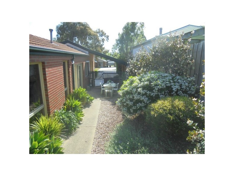 3 Adelaide Close, Berwick VIC 3806
