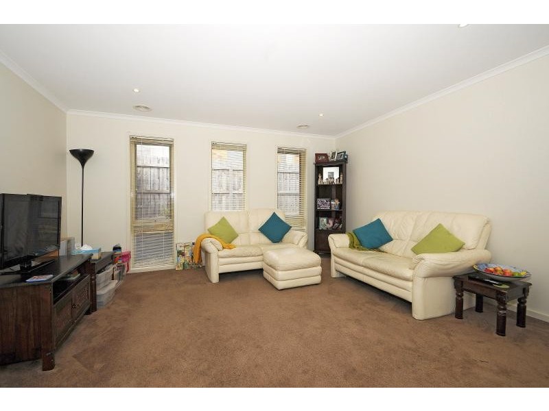 37 Marthas Ridge Drive, Mount Martha VIC 3934