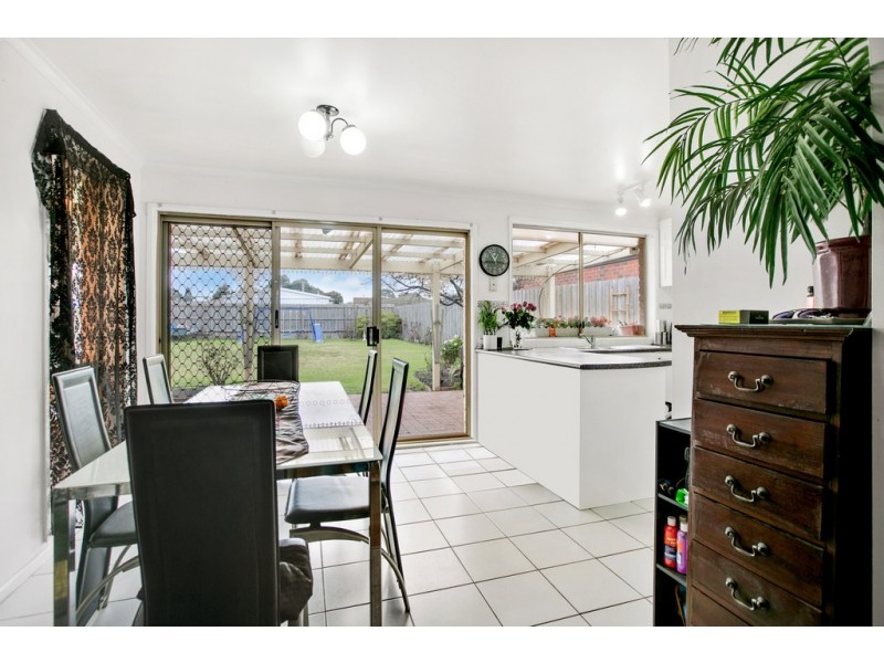 20 Currawong Drive, Carrum Downs VIC 3201