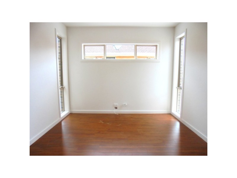 2/141 Monterey Boulevard, Frankston North VIC 3200