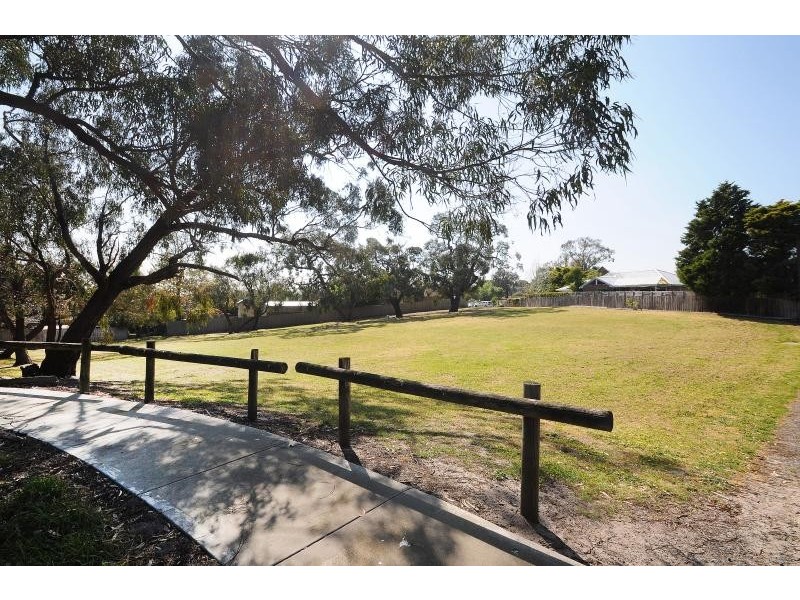 18 Kildare Court, Frankston VIC 3199