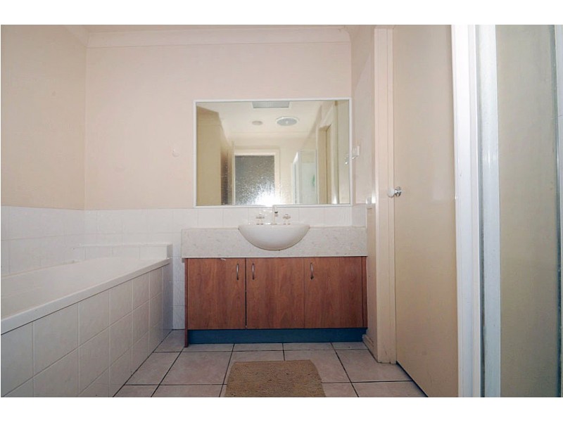 7/4 Paydon Way, Hampton Park VIC 3976