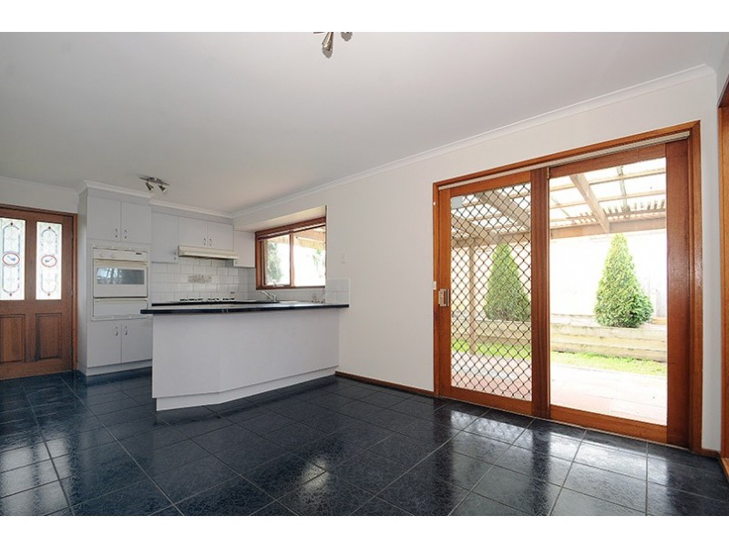 19 Rodney Court, Skye VIC 3977