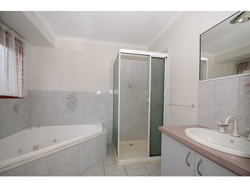 19 Rodney Court, Skye VIC 3977