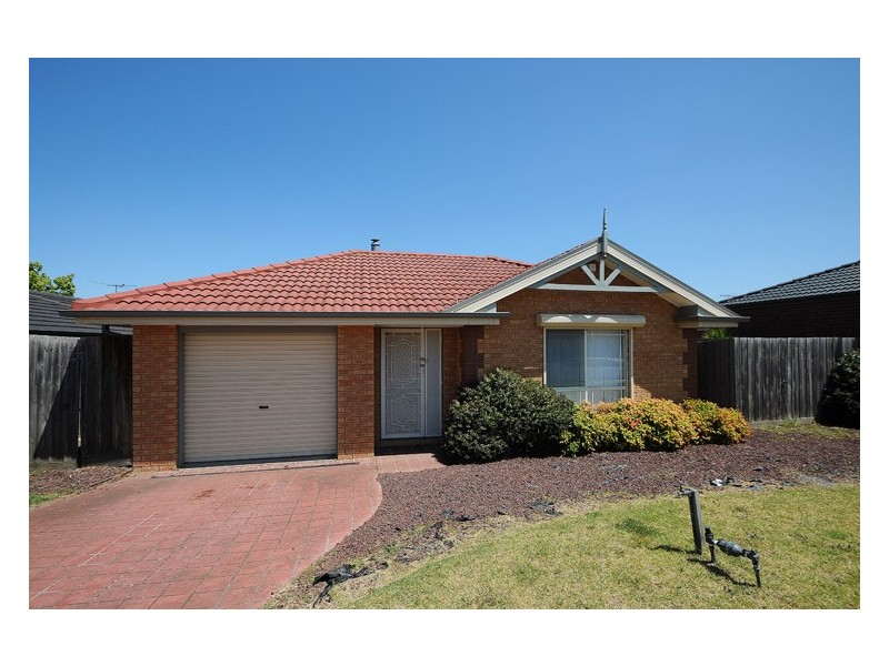 14 Triumph way, Skye VIC 3977