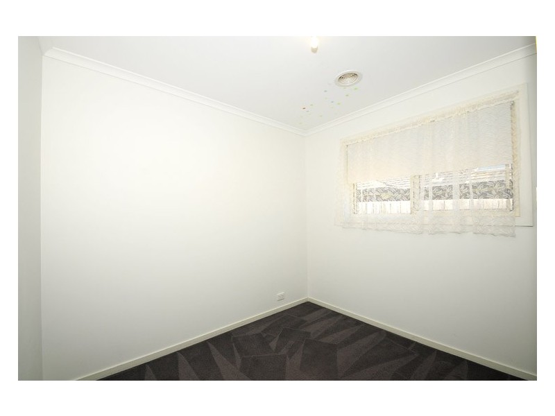 14 Triumph way, Skye VIC 3977