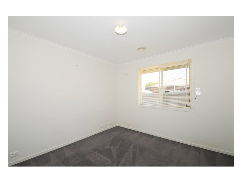 14 Triumph way, Skye VIC 3977