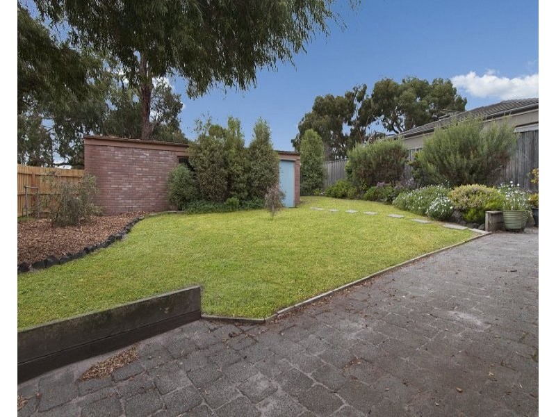 73 Centenary Street, Seaford VIC 3198