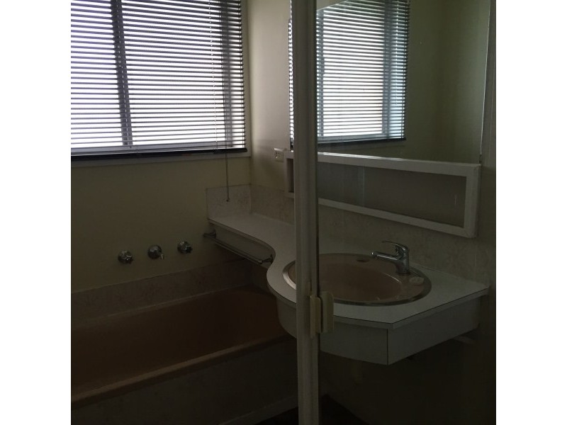 195 Berwick Cranbourne Road, Cranbourne East VIC 3977