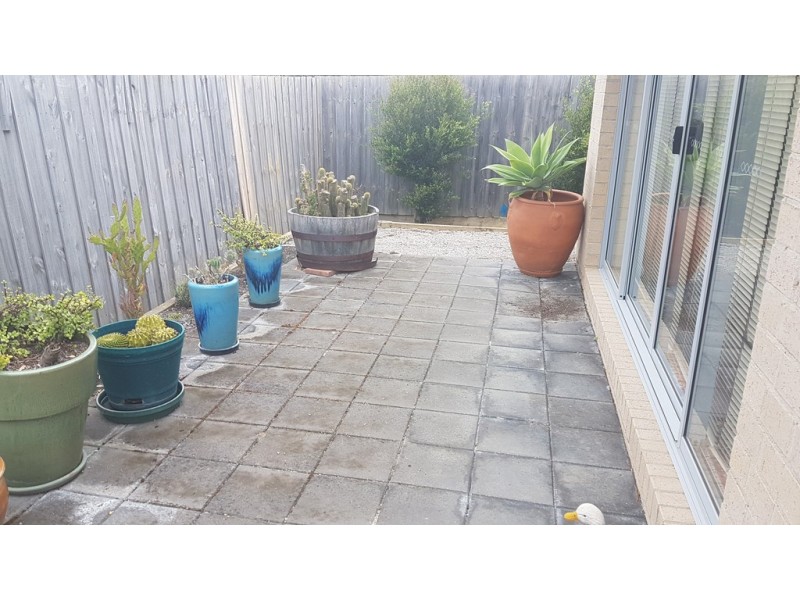 8/50-54 Green Island Avenue, Mount Martha VIC 3934