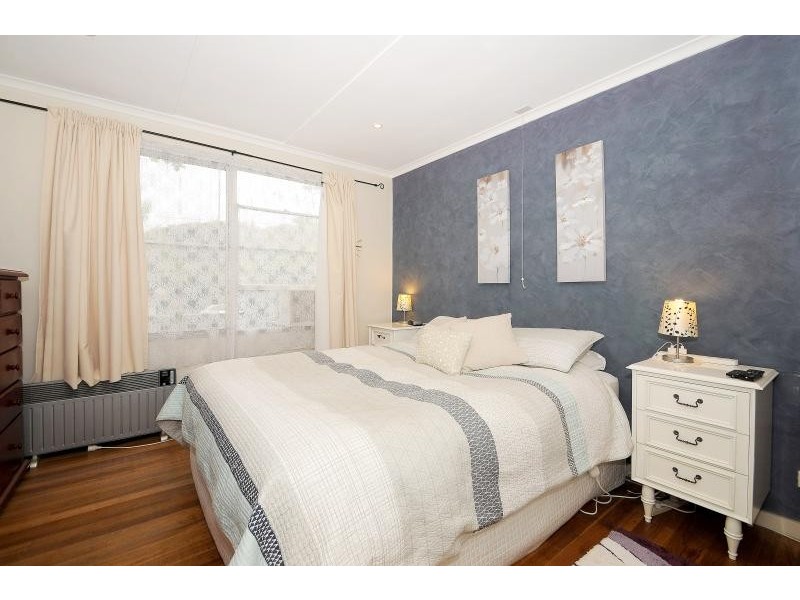 68 Monterey Boulevard, Frankston North VIC 3200