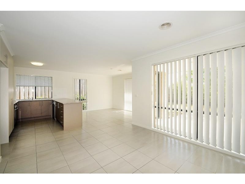 19 Carrum Woods Drive, Carrum Downs VIC 3201