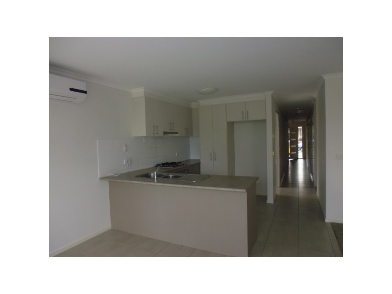 27 Carrum Woods Drive, Carrum Downs VIC 3201